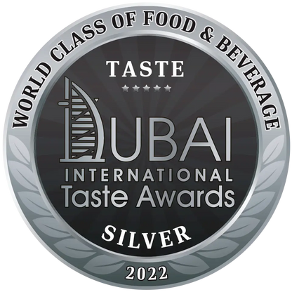 A képen a "World Class of Food & Beverage" verseny ezüst díjának címere található. 